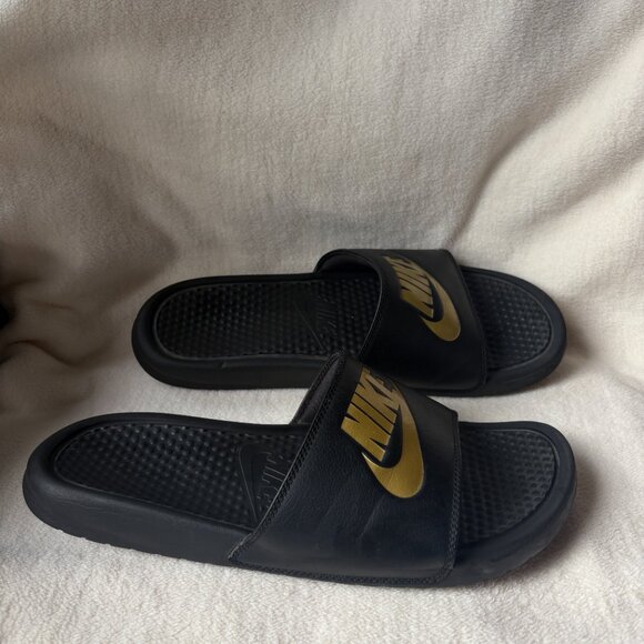 Nike Benassi JDI Slides Black and Gold - Picture 6 of 8